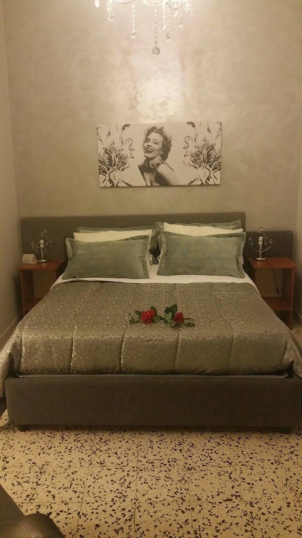 Rochel Bed & Breakfast 3*